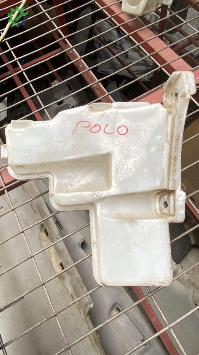 Volkswagen Polo Silecek Suyu Deposu çıkma parça