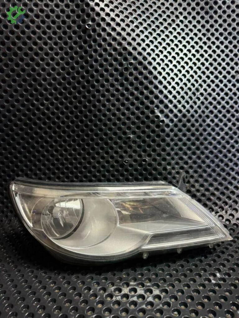 Volkswagen Tiguan Far çıkma parça