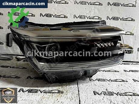 Volkswagen Amarok Sağ Ön Far çıkma parça