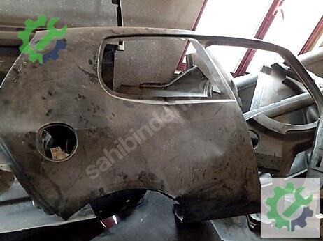 Volkswagen Golf Sağ Arka Çamurluk çıkma parça