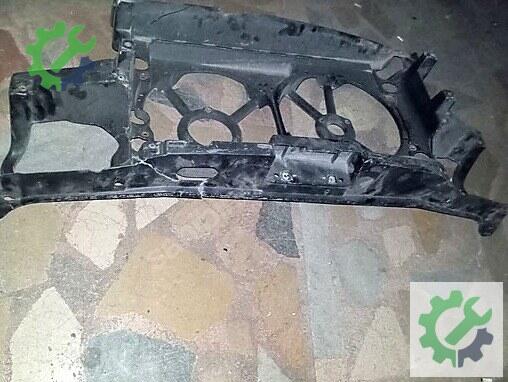 Volkswagen Golf Ön Panel çıkma parça