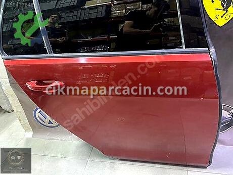 Volkswagen Golf Sağ Arka Kapı çıkma parça