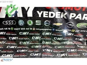 VOLKSWAGEN GOLF 7 SAĞ ÖN KAPI CAMI