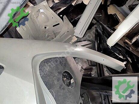 Volkswagen Jetta Sağ Arka Çamurluk çıkma parça