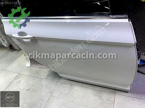 Volkswagen Passat Sağ Arka Kapı çıkma parça
