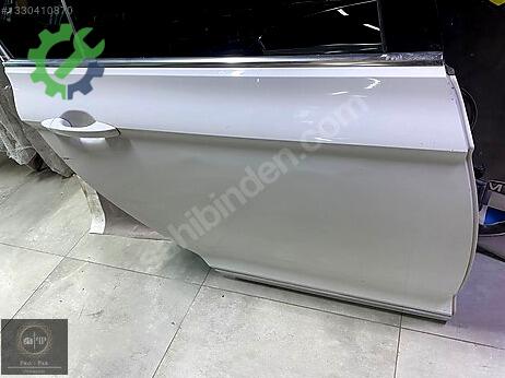 Volkswagen Passat Sağ Arka Kapı çıkma parça