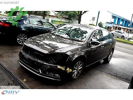 Volkswagen Passat Ön Far çıkma parça