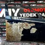 VOLKSWAGEN PASSAT B7 SAĞ ÖN KAPI OMY OTO’DAN
