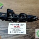 VOLKSWAGEN PASSAT B7 TAMPON BRAKETİ SAĞ 3AA807184