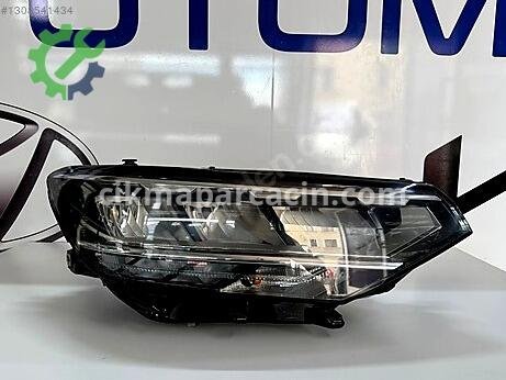 Volkswagen Passat Sağ Ön Far çıkma parça