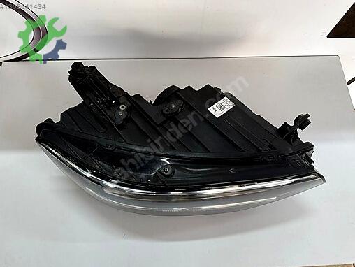 Volkswagen Passat Sağ Ön Far 3G1941036Q çıkma parça