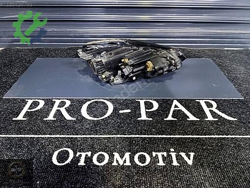 Volkswagen Passat Sağ Ön Far 3G1941006 çıkma parça