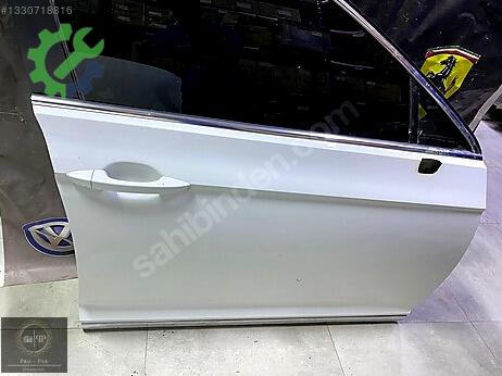 Volkswagen Passat Sağ Ön Kapı çıkma parça