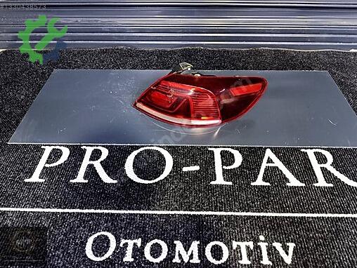 Volkswagen Passat Sağ Arka Stop 3C8945208T çıkma parça