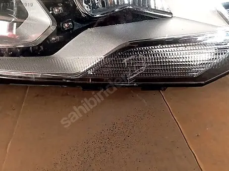 Volkswagen Tiguan Far çıkma parça