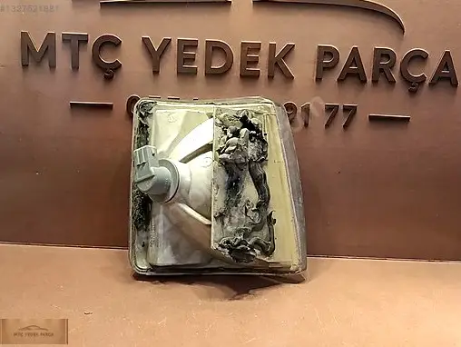 Volkswagen Transporter Sinyal çıkma parça
