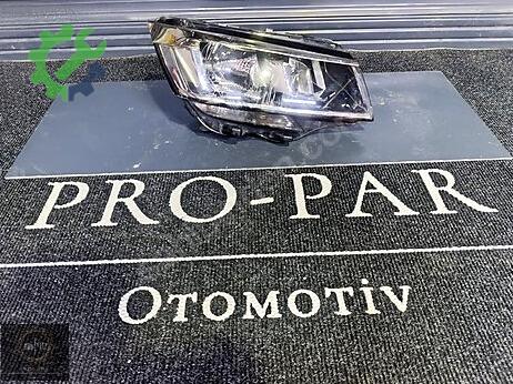 Volkswagen Transporter Sağ Ön Far çıkma parça