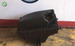 VOLVO S60 2005 MODEL BENZİNLİ HAVA FİLTRE KUTUSU