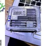 VOLVO S60 XENON FAR BEYNİ 89089352