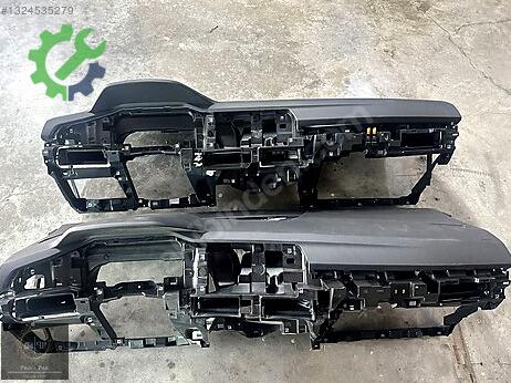 Volkswagen Golf Torpido 5H1857003 çıkma parça