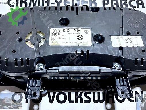 Volkswagen Golf Gösterge Paneli 5G1920741A çıkma parça