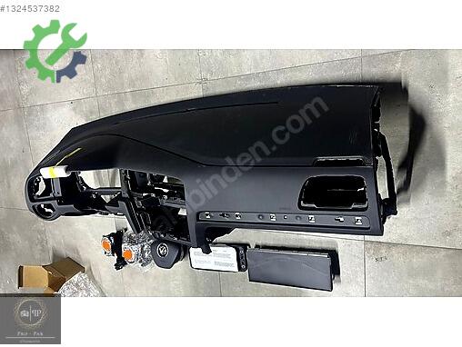 Volkswagen Golf Torpido 5G1857003 çıkma parça