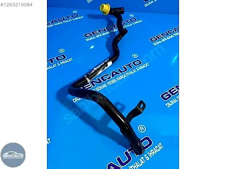Volkswagen Passat Intercooler Borusu 04L121065 çıkma parça