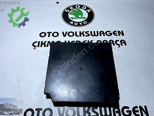 Volkswagen Golf Beyin 1K0937084D çıkma parça