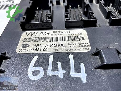 Volkswagen Golf Beyin 1K0937085 çıkma parça