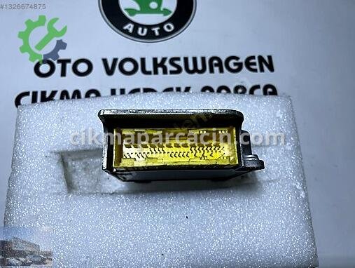 Volkswagen Golf Airbag Beyni (SRS) 1C0909605A çıkma parça