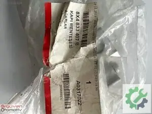 VW Passat Audi A3 Sol Ön / Arka Kapı Menteşesi 8X4833407B