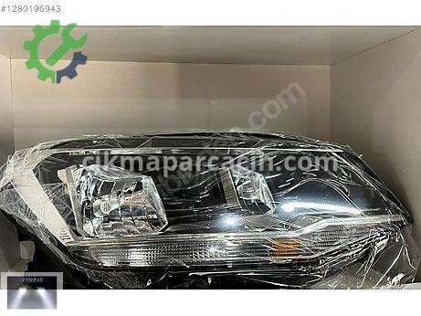 Volkswagen Caddy Sağ Ön Far çıkma parça