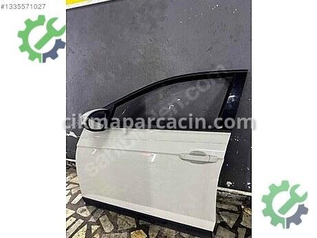 Volkswagen Taigo Sol Ön Kapı çıkma parça