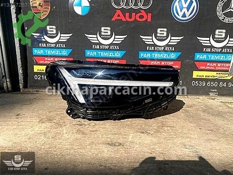 Volvo XC40 Sağ Ön Far çıkma parça