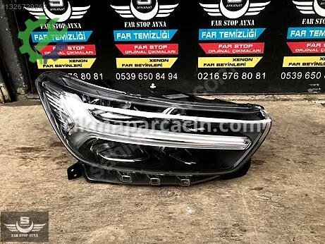Volvo XC40 Sağ Ön Far çıkma parça