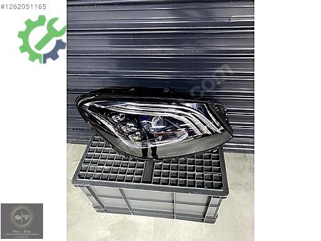Mercedes-Benz S Sağ Ön Far çıkma parça