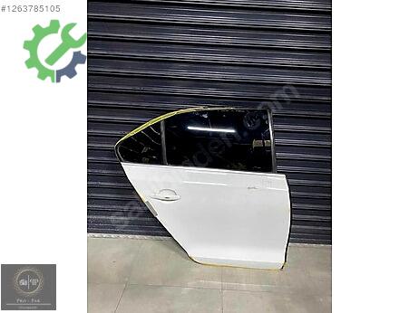 Volkswagen Jetta Sağ Arka Kapı çıkma parça