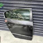 WW PASSAT B6 3C5 833 056 SAĞ ARKA KAPI KAHVERENGİ