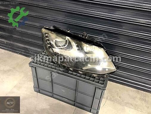 Volkswagen Sharan Sağ Ön Far 7N1941754B çıkma parça