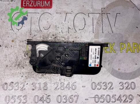 Mercedes-Benz Vaneo Kalorifer Kontrol Paneli A4144460228 çıkma parça