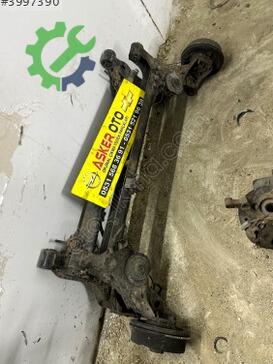 Opel Astra Arka Dingil çıkma parça