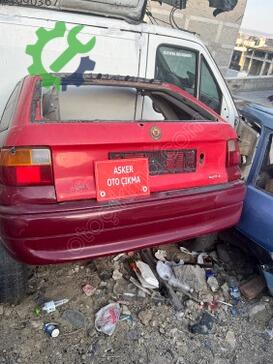 Opel Astra Sağ Arka Çamurluk çıkma parça