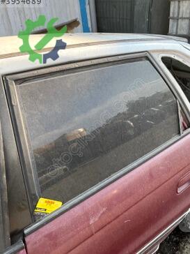 Opel Astra Sol Arka Çamurluk çıkma parça
