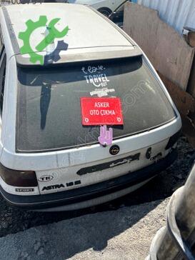 Opel Astra Bagaj Kapağı çıkma parça