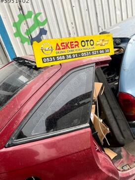 Opel Astra Kelebek Camı çıkma parça