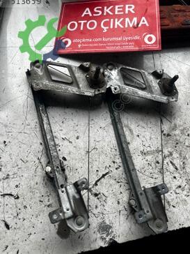 Opel Astra Sağ Arka Cam Krikosu çıkma parça