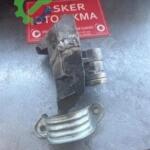Opel Astra F sağ motor kulağı