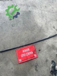 Opel Astra f sağ ön cam çıtası