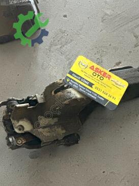 Opel Astra Sağ Ön Kapı Kilidi çıkma parça