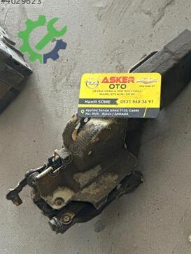 Opel Astra Sağ Ön Kapı Kilidi çıkma parça